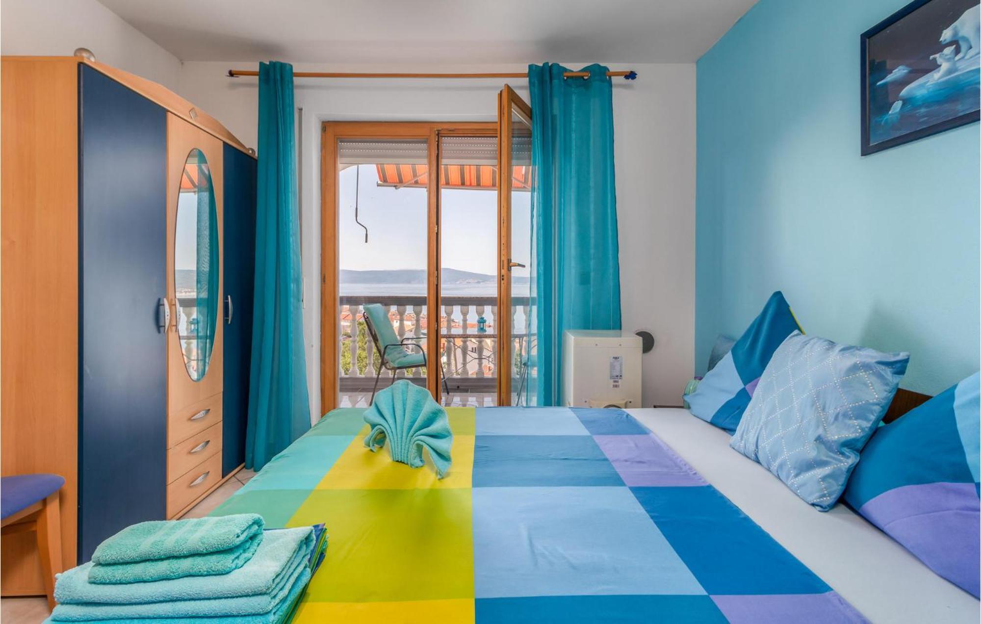 1 Bedroom Cozy Apartment In ซริกเวนิซา ภายนอก รูปภาพ
